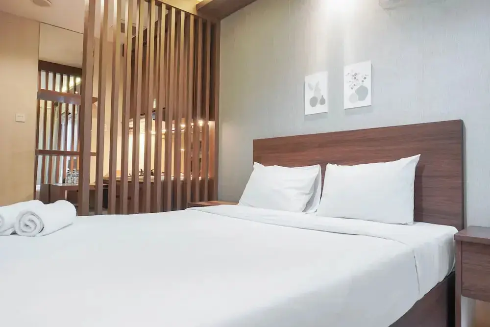 Джакарта: Comfort Studio Cervino Village Apartment near Casablanca