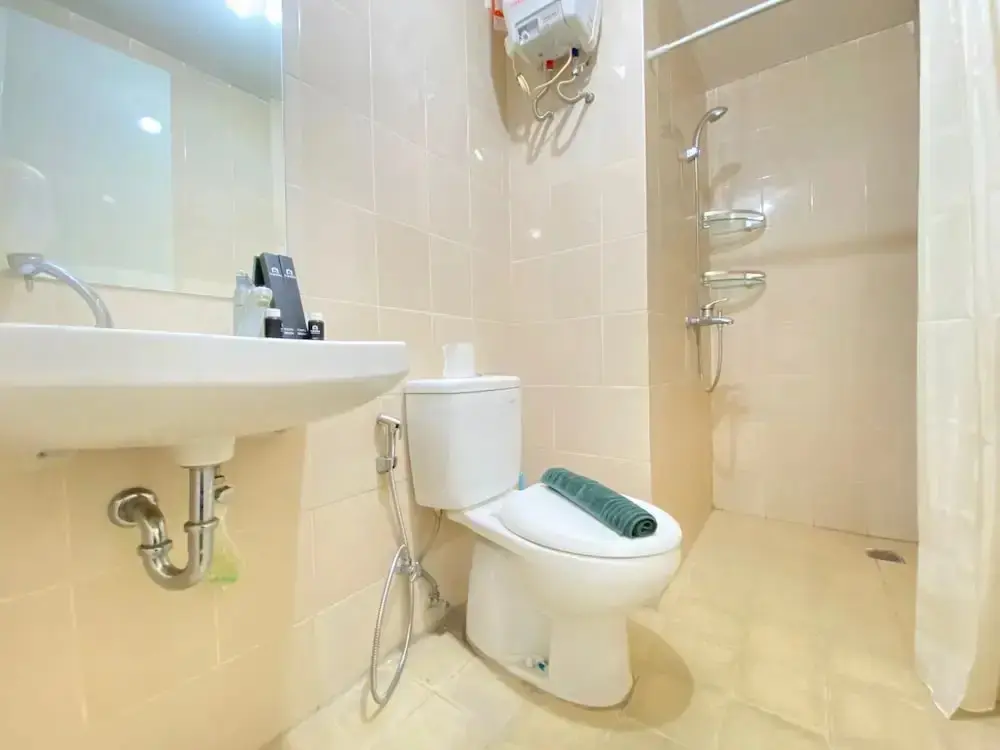 Бандунг: Spacious 2BR Corner Apartment at Parahyangan Residence near UNPAR
