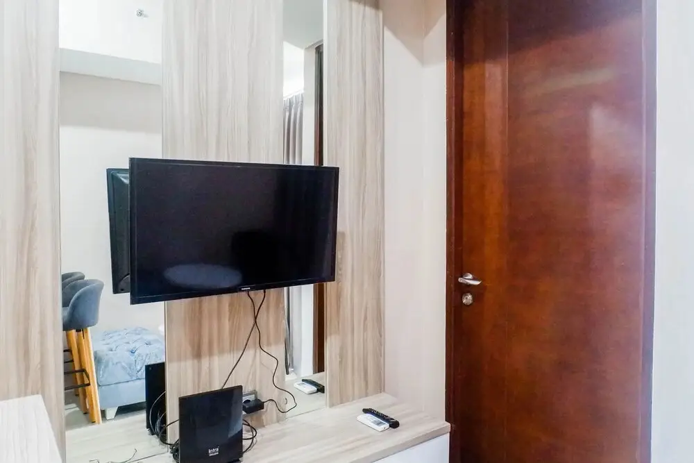 Сурабая: Strategic 2BR Apartment Connected to Marvell City Mall at The Linden