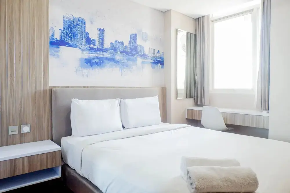 Сурабая: Strategic 2BR Apartment Connected to Marvell City Mall at The Linden