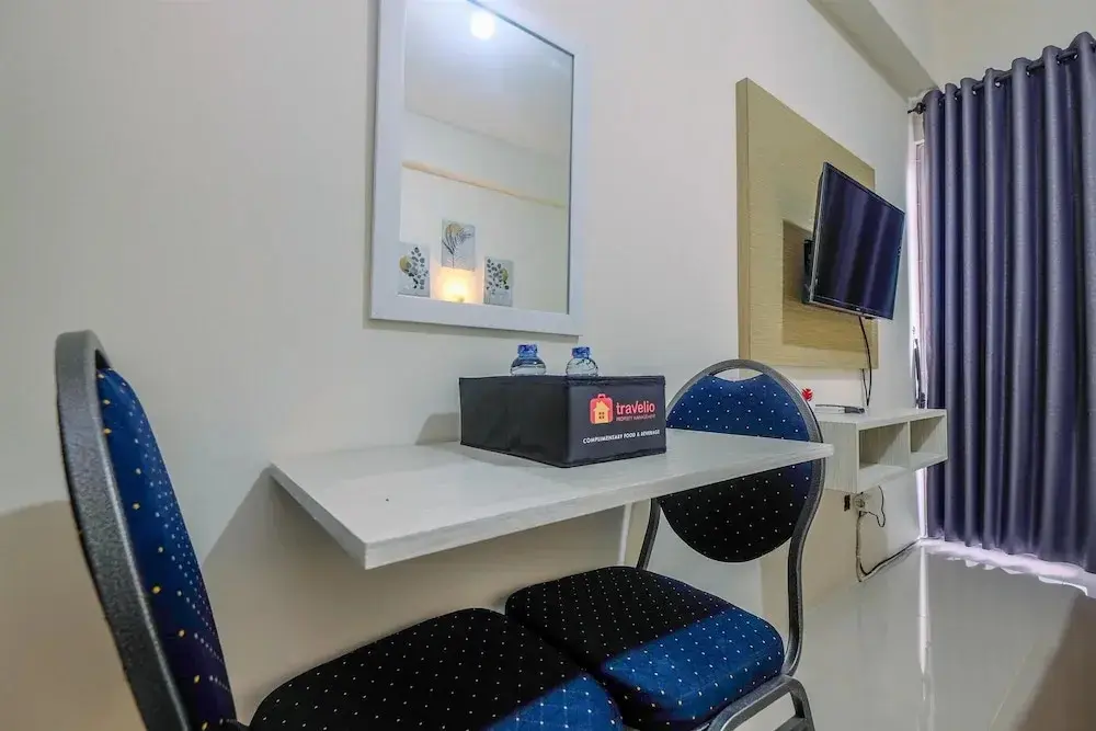 Богор: Homey Studio at Bogorienze Apartment near The Jungle Waterpark