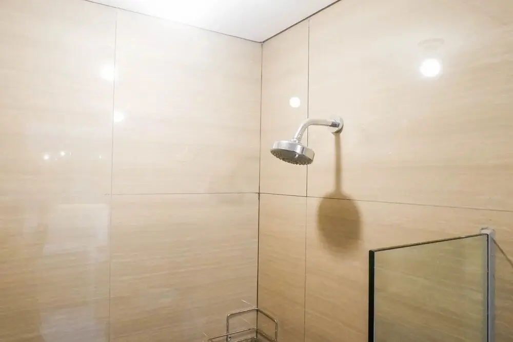 Сурабая: Best View 2BR Apartment near Marvell City Mall at The Linden