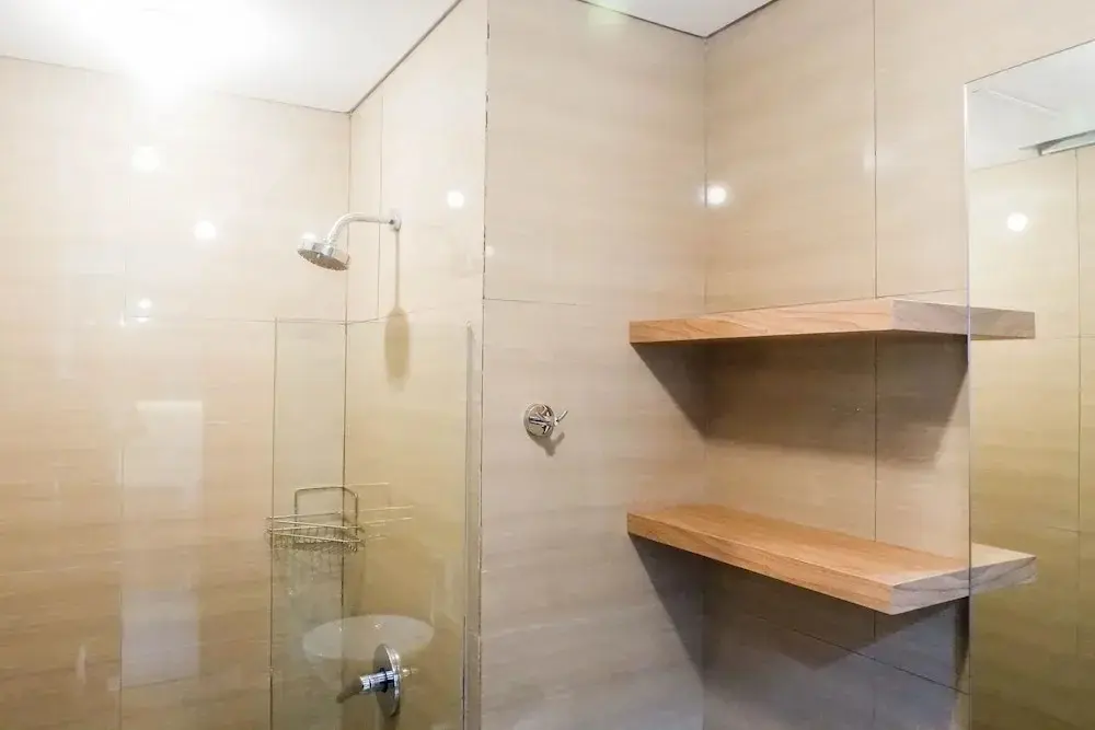 Сурабая: Best View 2BR Apartment near Marvell City Mall at The Linden