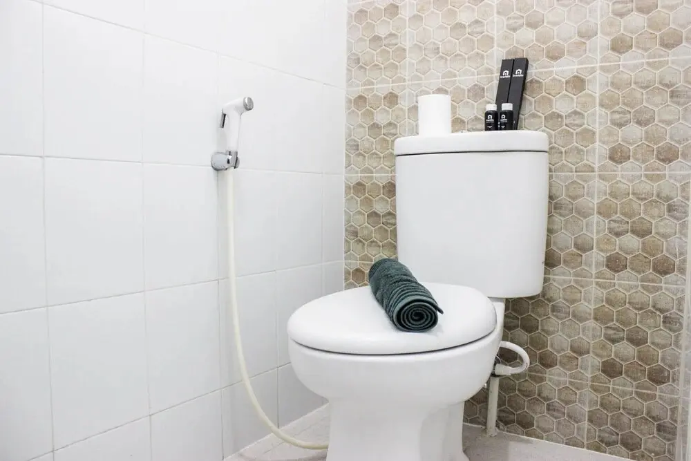 Бандунг: Spacious & Deluxe 2BR Gateway Ahmad Yani Cicadas Apartment