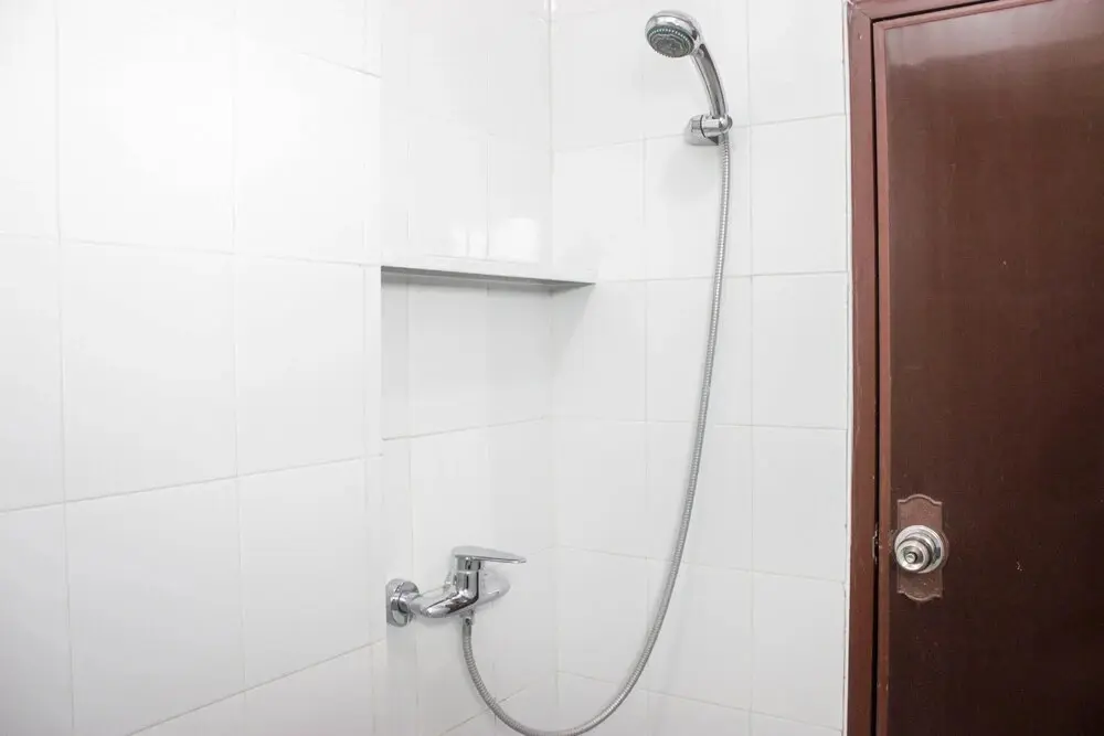 Бандунг: Spacious & Deluxe 2BR Gateway Ahmad Yani Cicadas Apartment