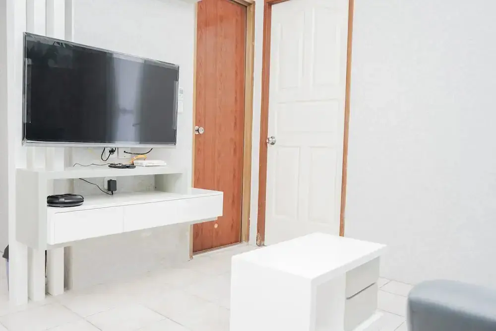 Джакарта: Comfy 2BR High Floor Apartment at Mediterania Palace Residences