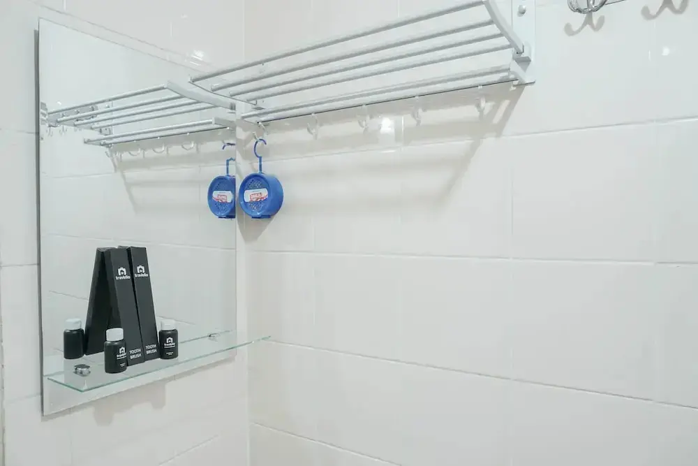 Джакарта: Nice and Homey 2BR City Park Apartment