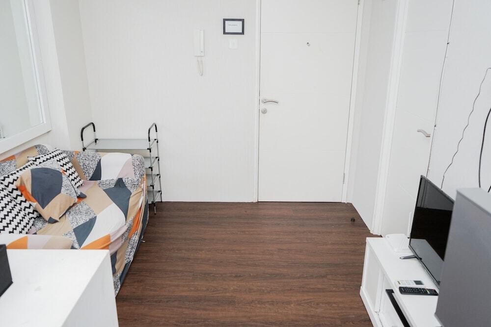 Джакарта: Gorgeous 2BR at Bassura City Apartment