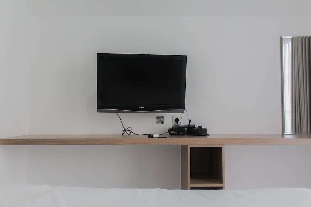 Legok: Strategic and Comfy Studio Casa De Parco Apartment