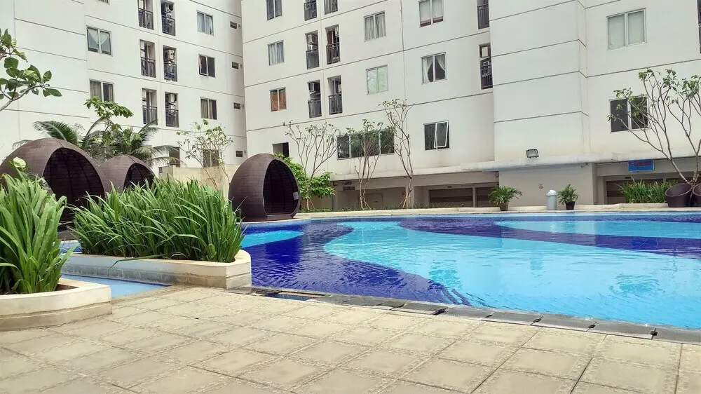 Джакарта: Splendid 2BR at Bassura City Apartment