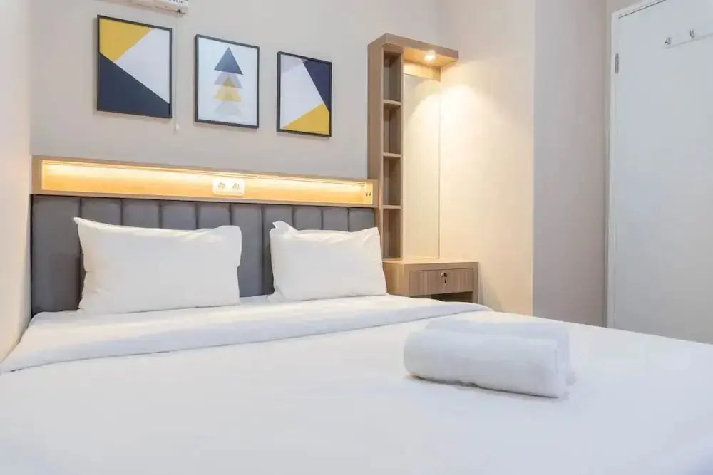 Джакарта: Splendid 2BR at Bassura City Apartment