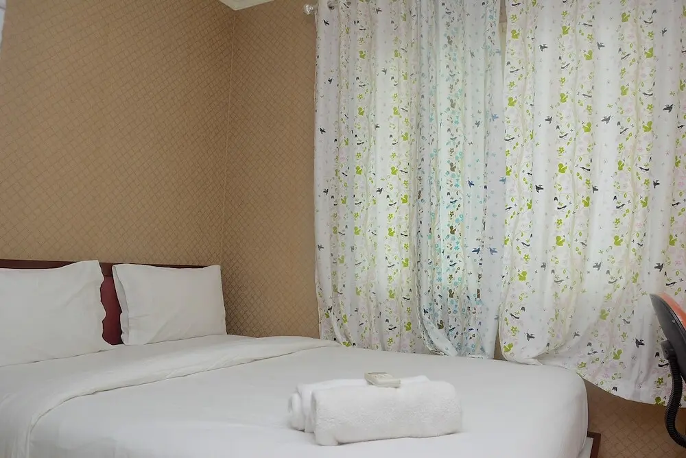 Джакарта: Elegant and Comfy 2BR at City Home Apartment near MOI