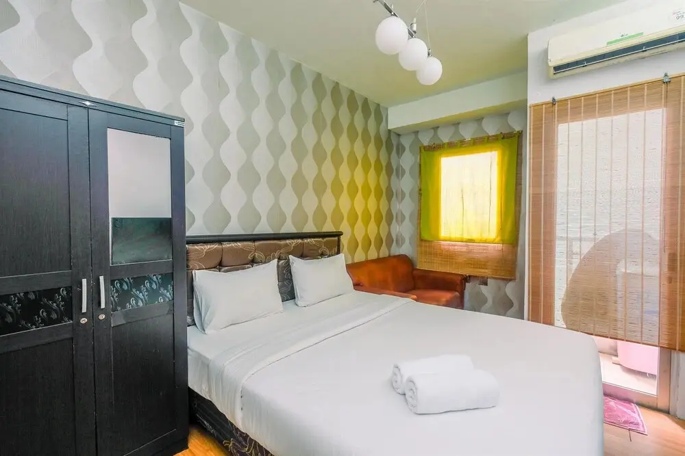 Джакарта: Comfy and Minimalist Studio at Pakubuwono Terrace Apartment