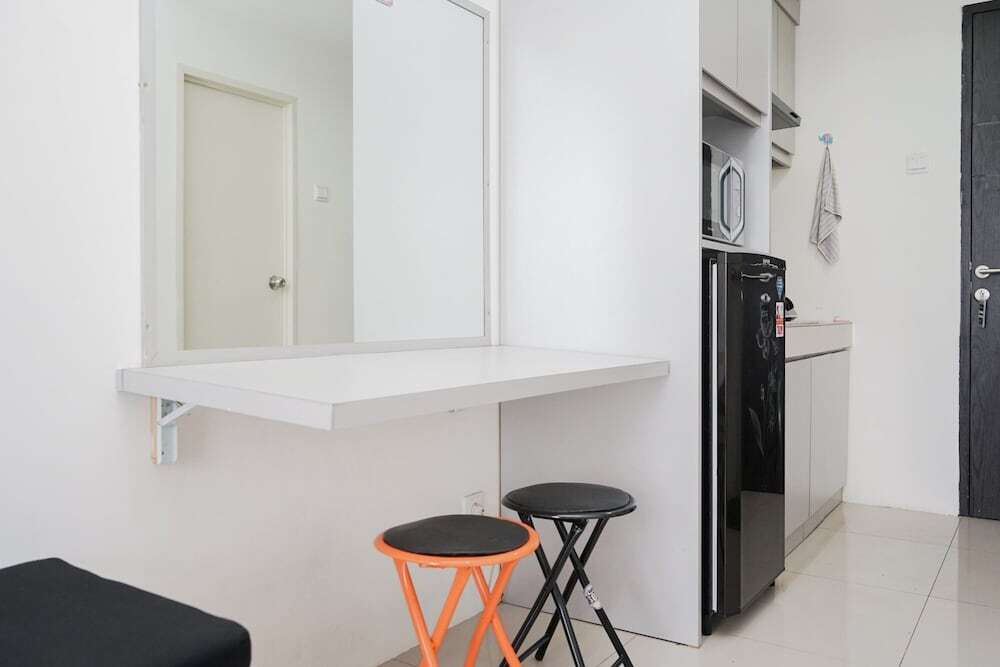 Южный Тангеранг: Clean and Neat Studio at Baileys Apartment