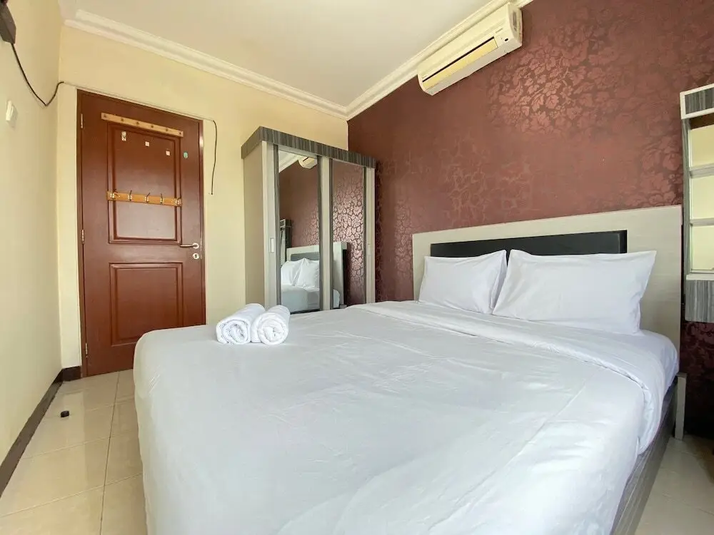Бандунг: Homey 2BR Apartment at Grand Setiabudi Bandung