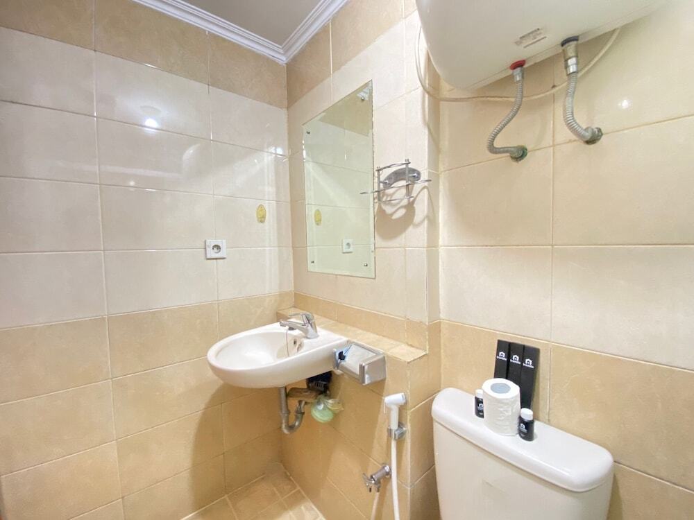 Бандунг: Homey 2BR Apartment at Grand Setiabudi Bandung