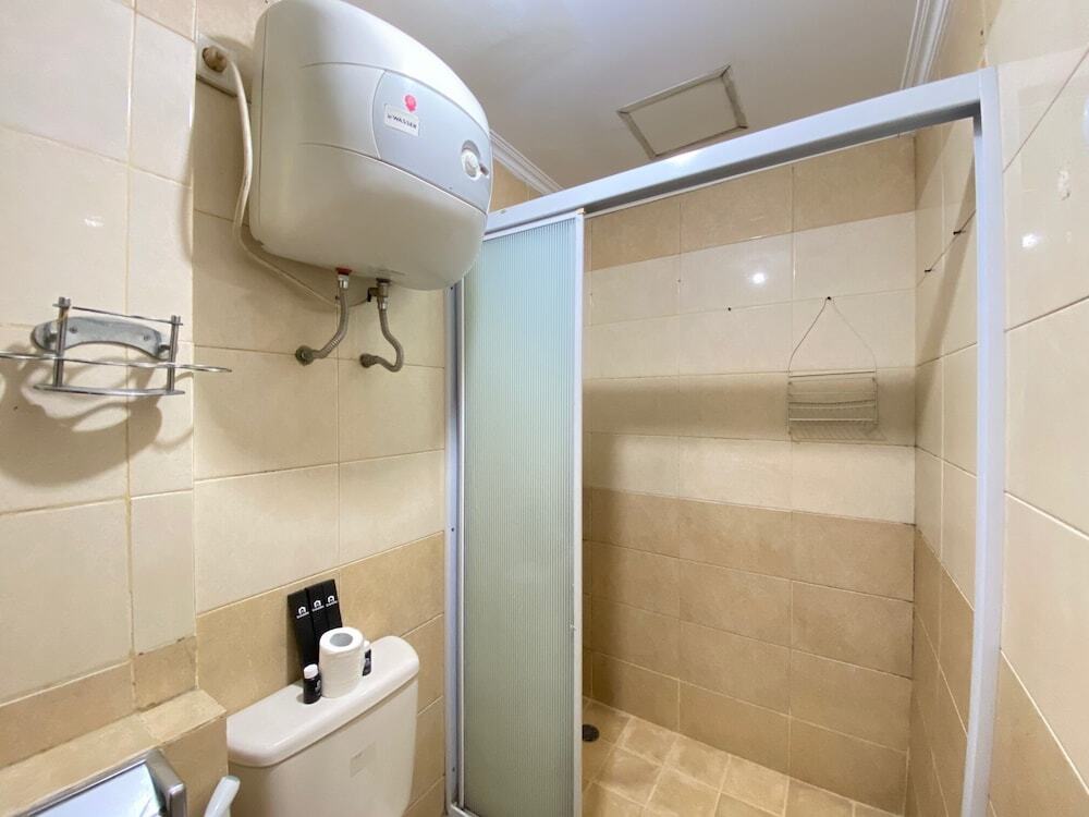 Бандунг: Homey 2BR Apartment at Grand Setiabudi Bandung