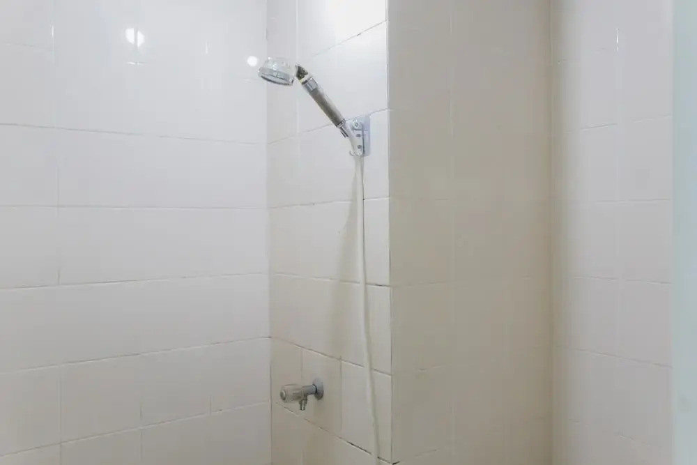 Джакарта: Nice and Cozy Studio City Park Apartment