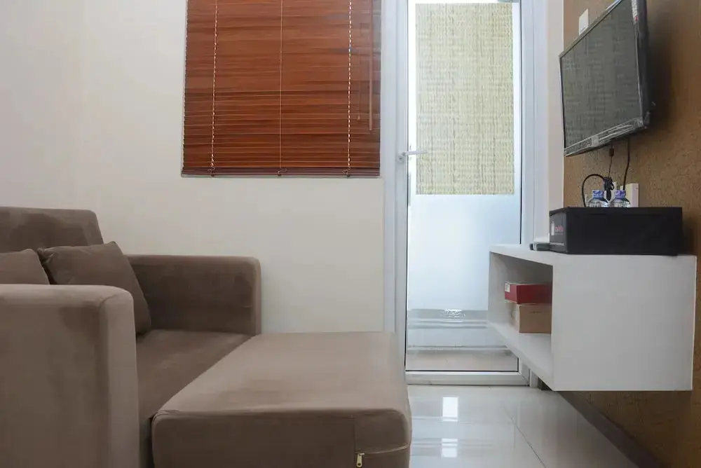 Джакарта: Comfortable 2BR at Green Pramuka City Apartment Direct Access to Mall