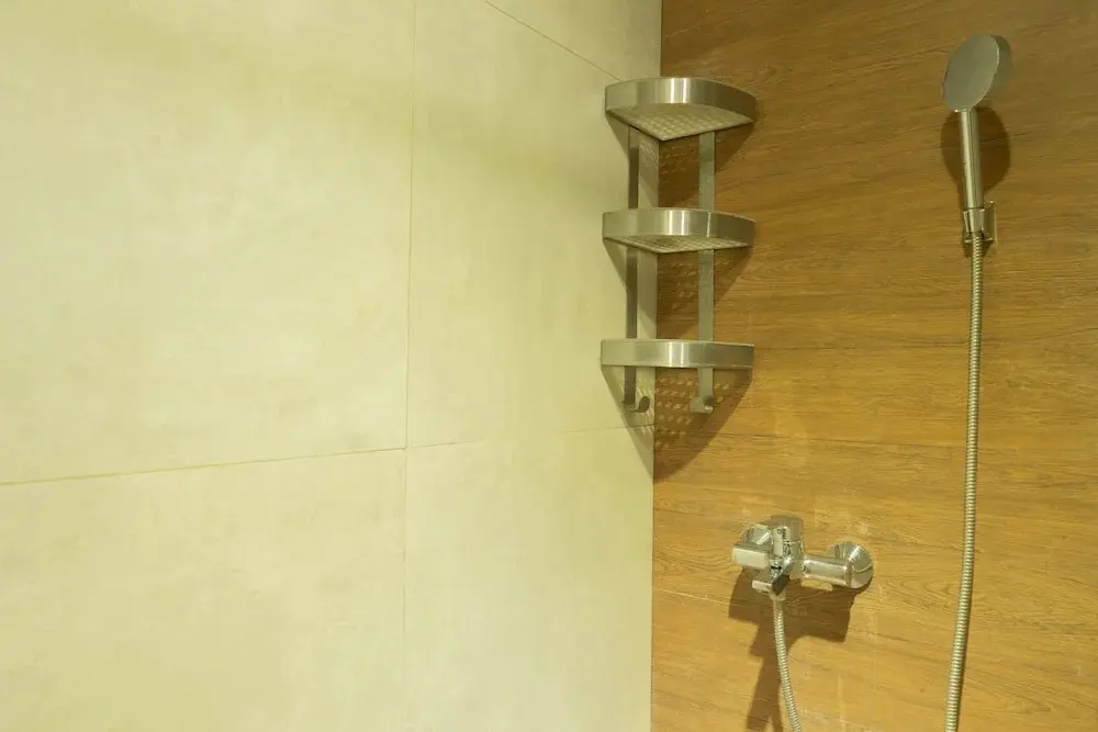 Джакарта: Comfy 1BR at Green Central City Apartment near Glodok
