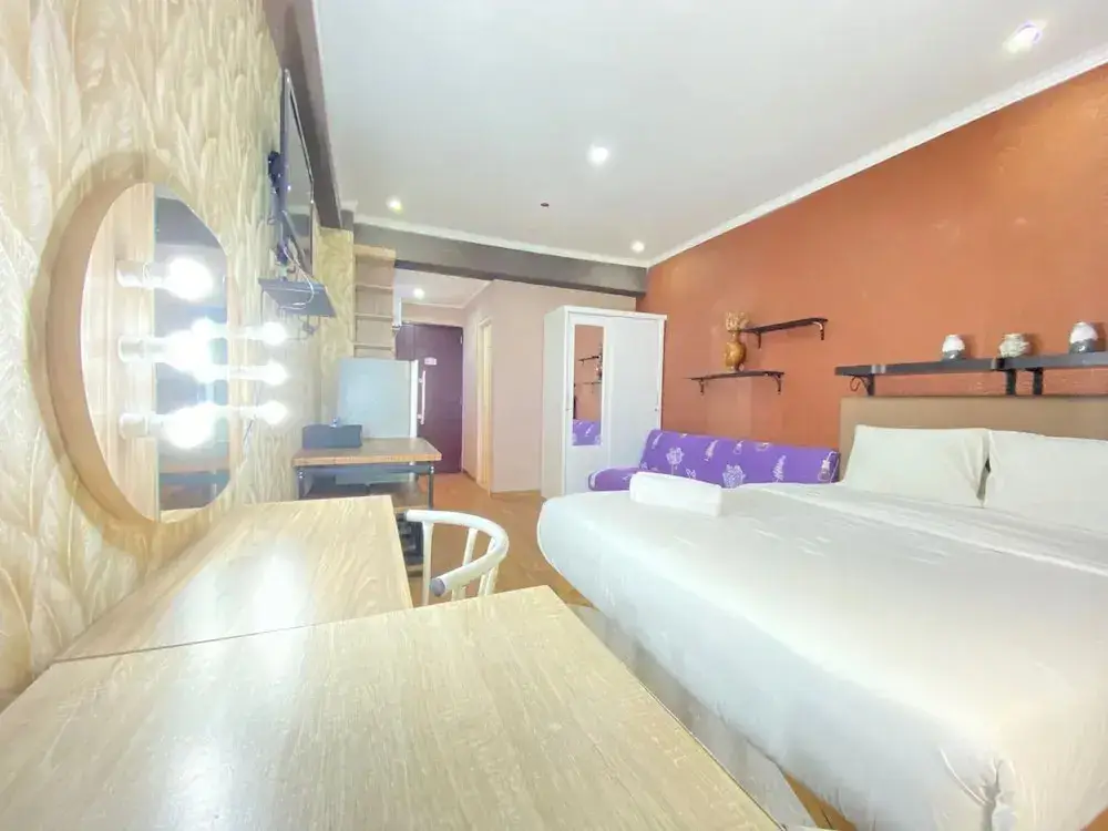 Бандунг: Glam Decor Studio Apartment at Emerald Towers