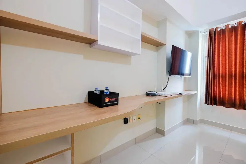 Бекаси: Comfort and Strategic Studio at Springlake Summarecon Bekasi Apartment