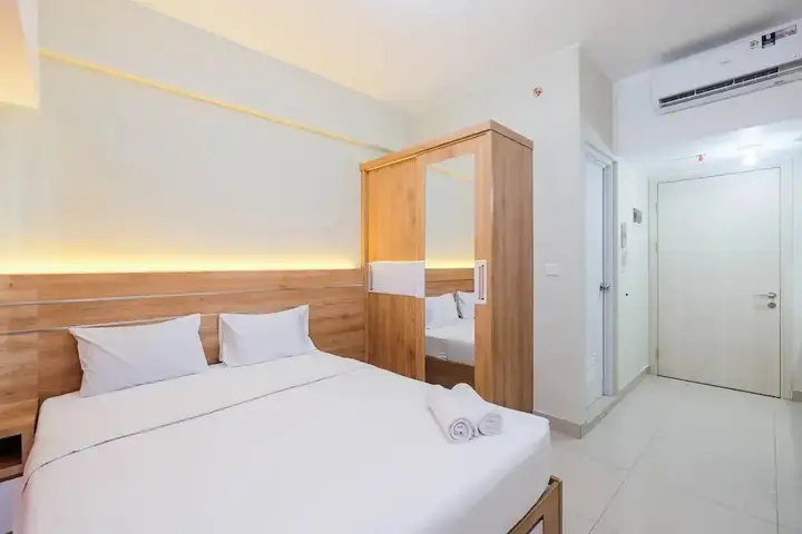 Бекаси: Comfort and Strategic Studio at Springlake Summarecon Bekasi Apartment