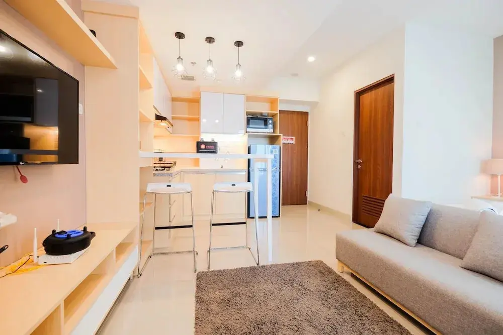 Бекаси: Spacious Studio at Grand Kamala Lagoon Apartment