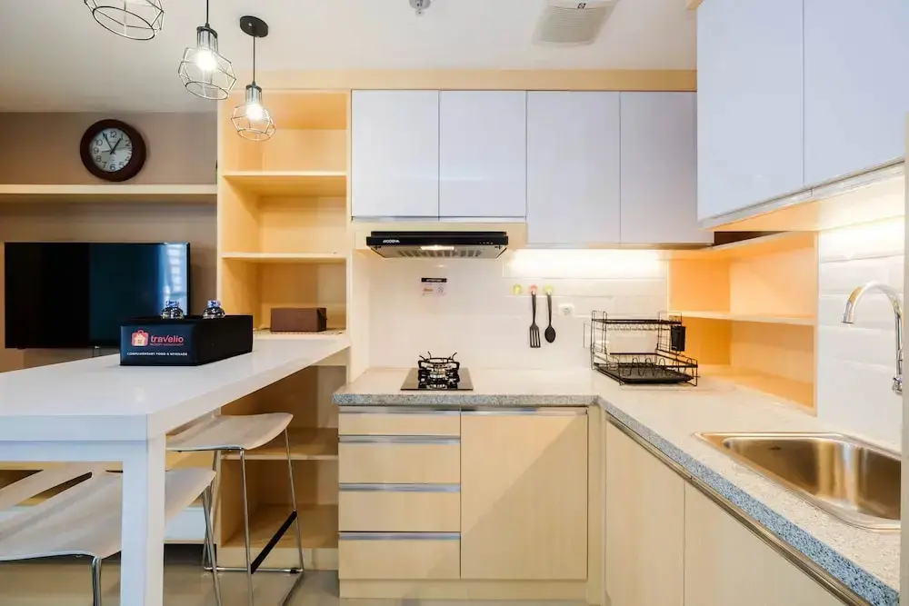 Бекаси: Spacious Studio at Grand Kamala Lagoon Apartment