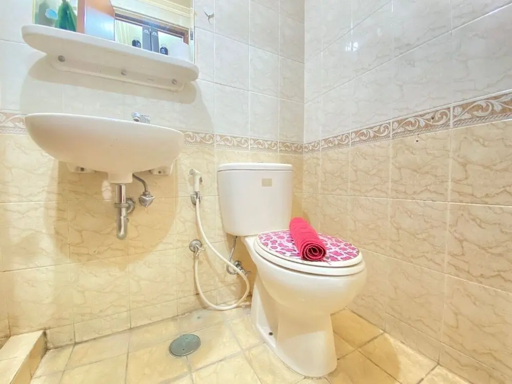 Бандунг: Simply 2BR at Majesty Apartment