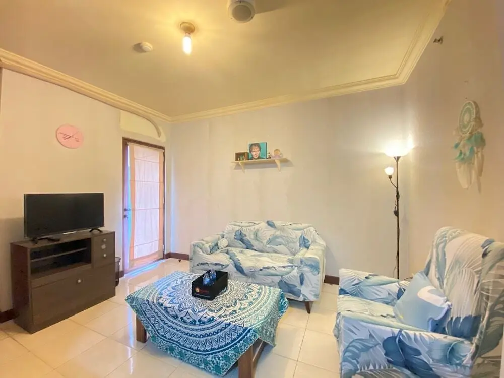 Бандунг: Simply 2BR at Majesty Apartment