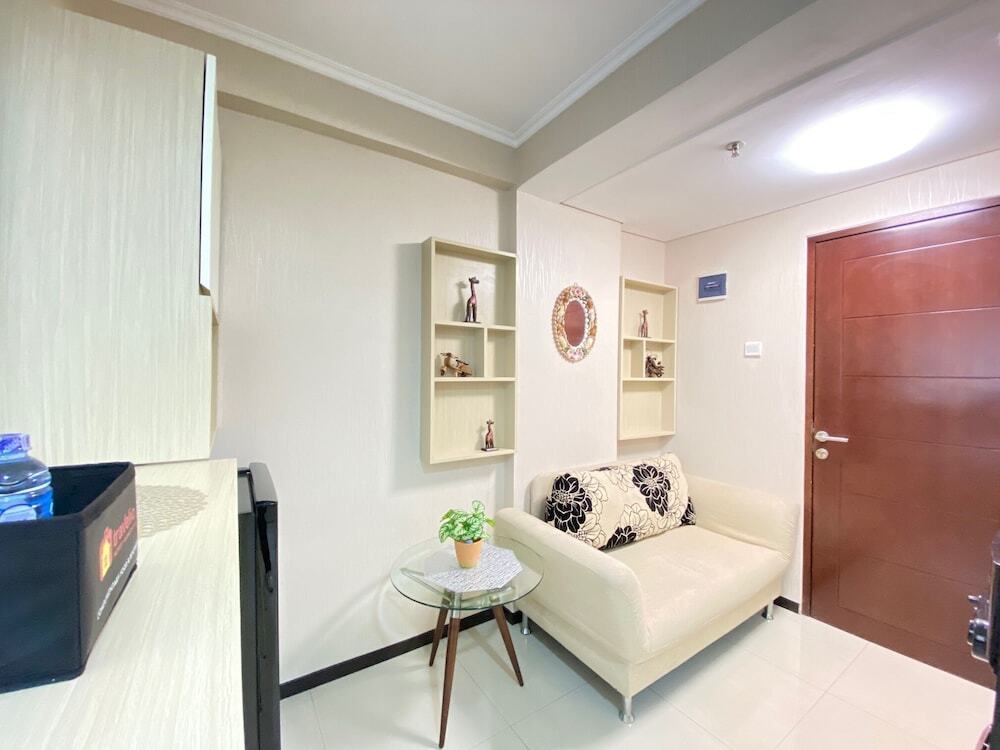 Бандунг: Brand New Lux and Glam 1BR Gateway Pasteur Apartment