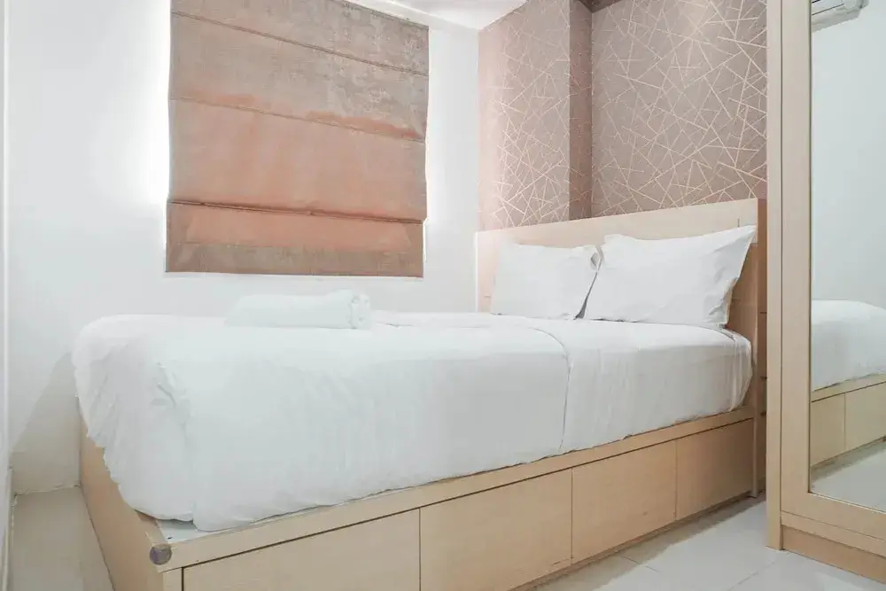 Cozy Stay at 2BR Green Pramuka Apartment near Shopping Center — фото 1