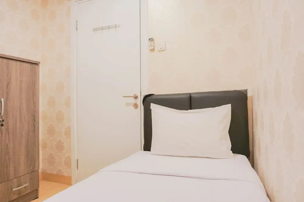 Джакарта: Nice and Spacious 2BR Green Pramuka City Apartment