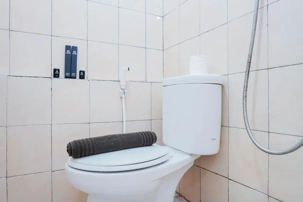 Джакарта: Nice and Spacious 2BR Green Pramuka City Apartment