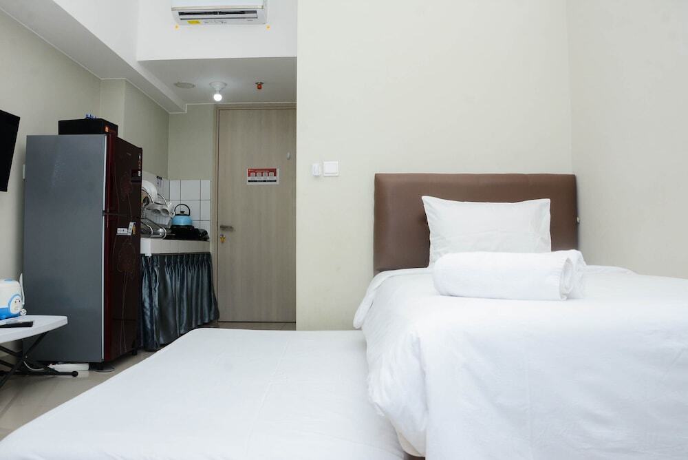 Бекаси: Cozy Stay Studio at Springlake Summarecon Apartment