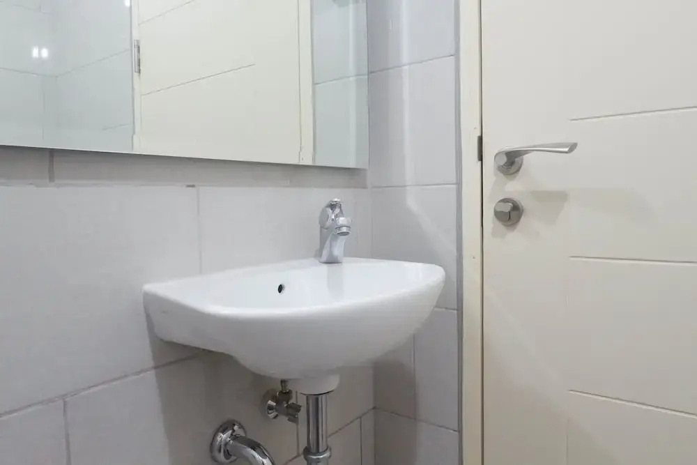 Сурабая: Comfy Studio Apartment Connected to Mall at Benson Supermall Mansion