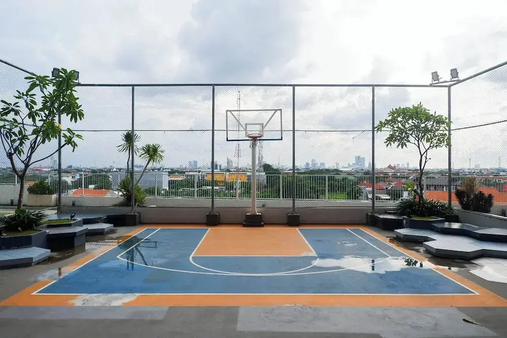 Сурабая: Best View Studio Apartment at Taman Melati