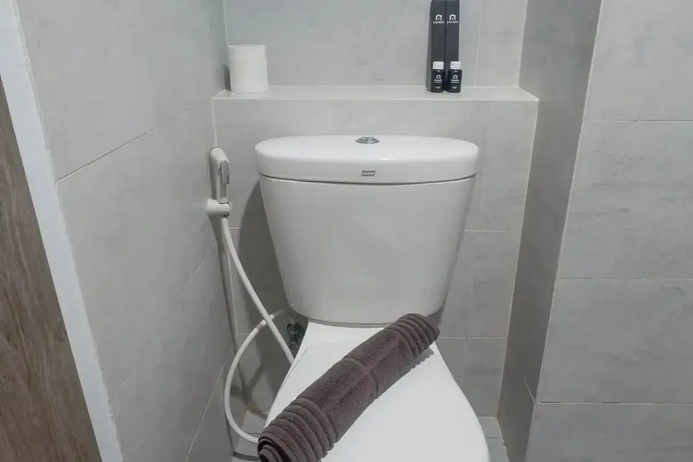 Сурабая: Best View Studio Apartment at Taman Melati