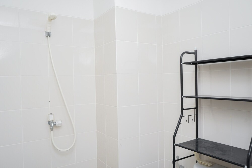Южный Тангеранг: Comfy and Spacious 1BR Akasa Pure Living BSD Apartment