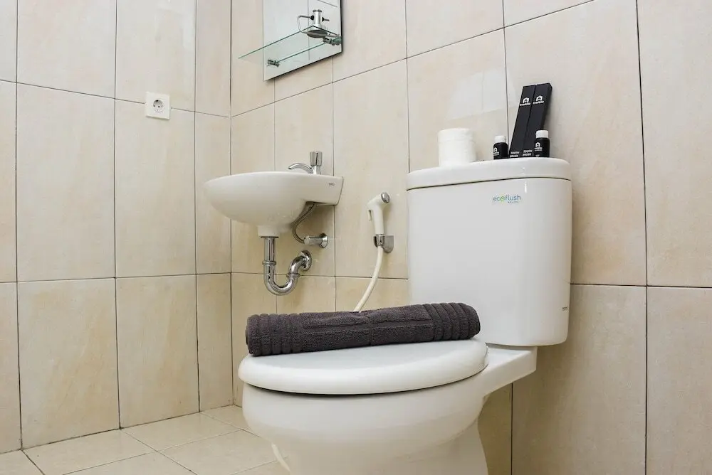 Бекаси: Comfortable Studio Room Apartment at Grand Kamala Lagoon