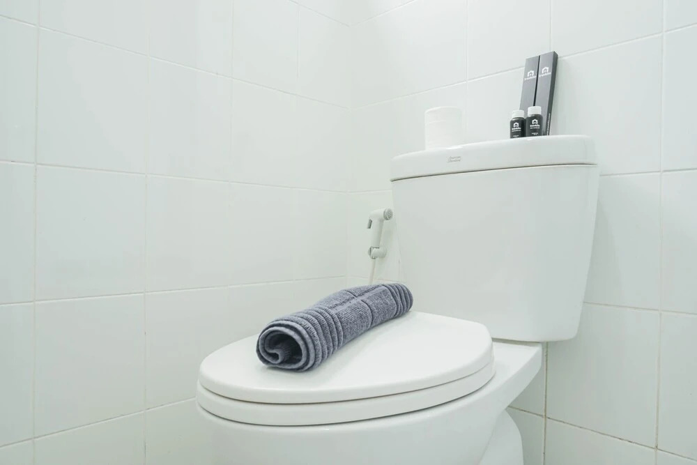 Джакарта: New and Fresh Studio Apartment at Sentraland Cengkareng