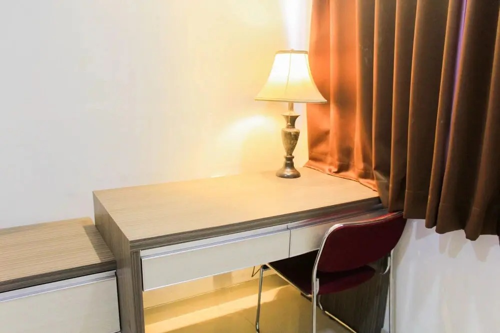 Чикаранг: Fully Furnished with Spacious Design Studio Apartment at The Oasis Cikarang