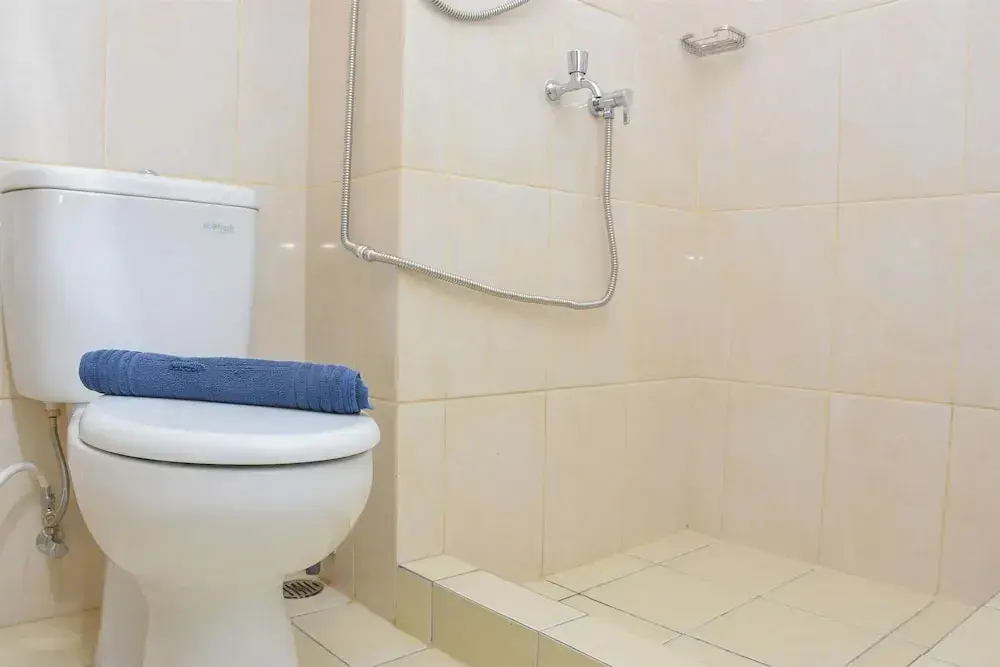 Бекаси: Simple And Comfort Studio At Springlake Summarecon Bekasi Apartment