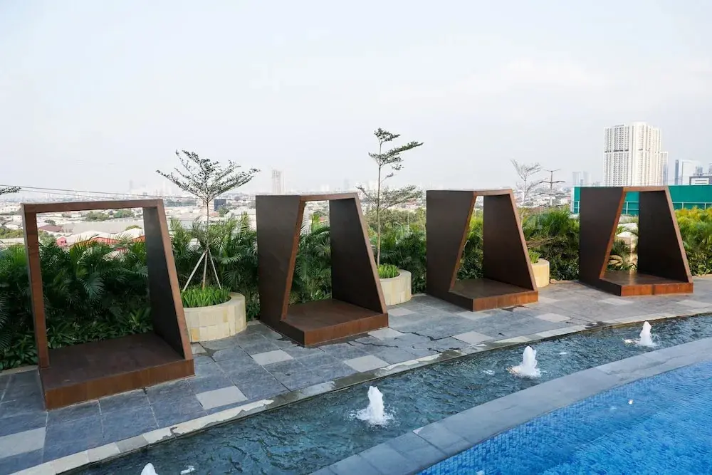 Джакарта: Minimalist Studio Room With City View At West Vista Apartment