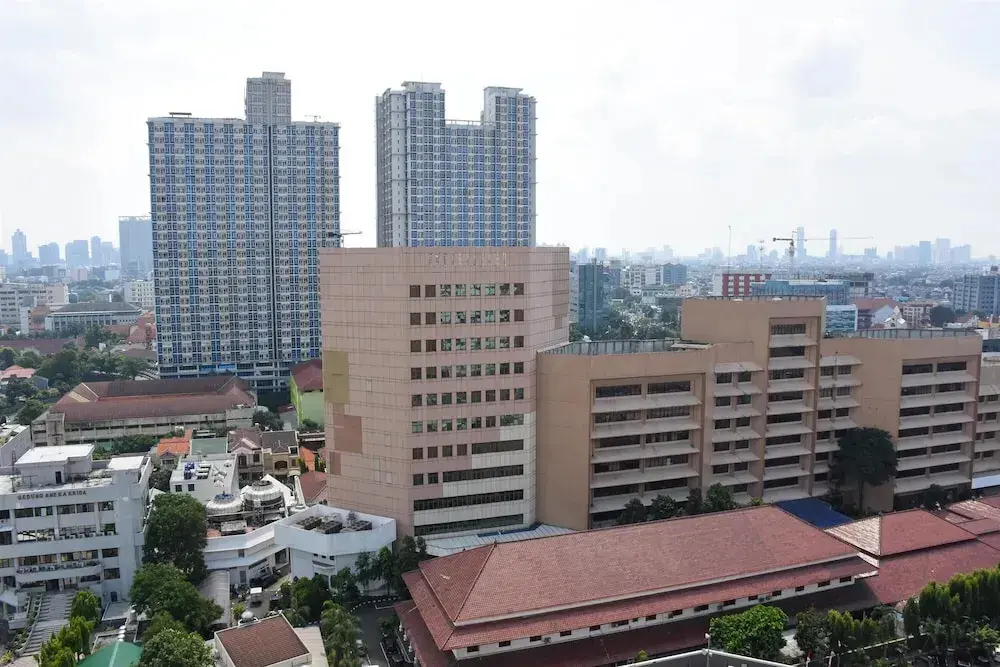 Джакарта: Homey And Modern 2Br At Menteng Square Apartment