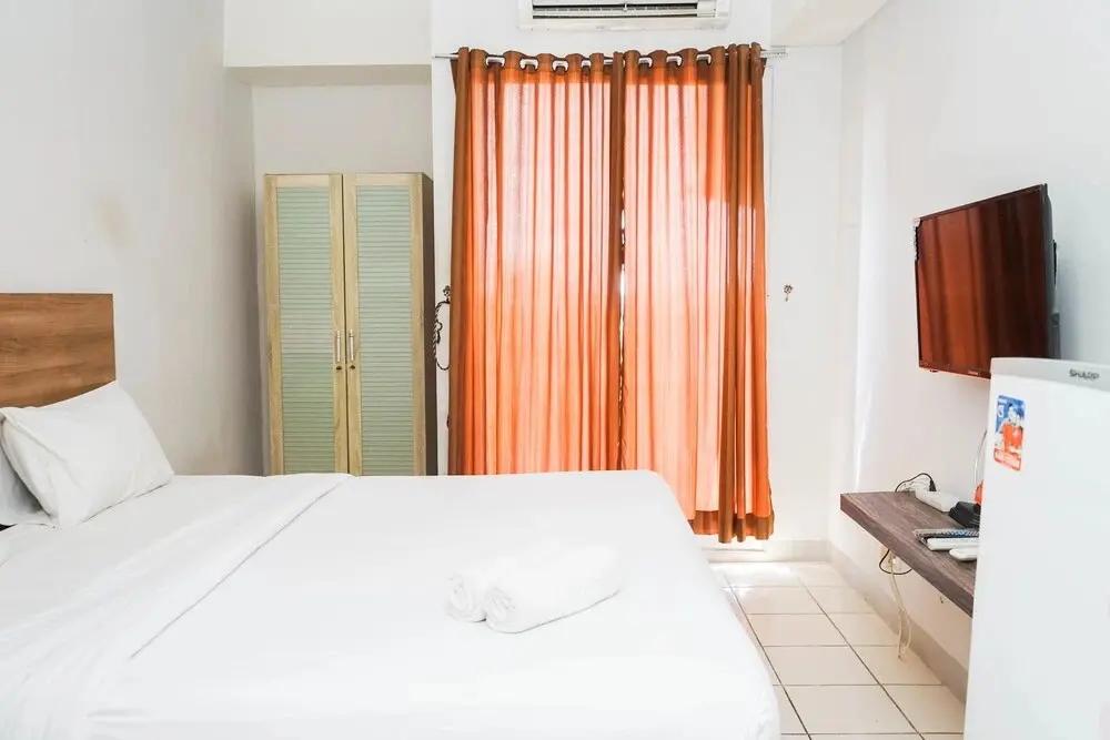 Южный Тангеранг: Cozy And Simply Studio At Serpong Greenview Apartment