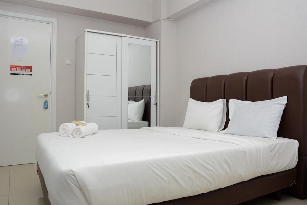 Джакарта: Simple And Nice Studio At Green Pramuka City Apartment