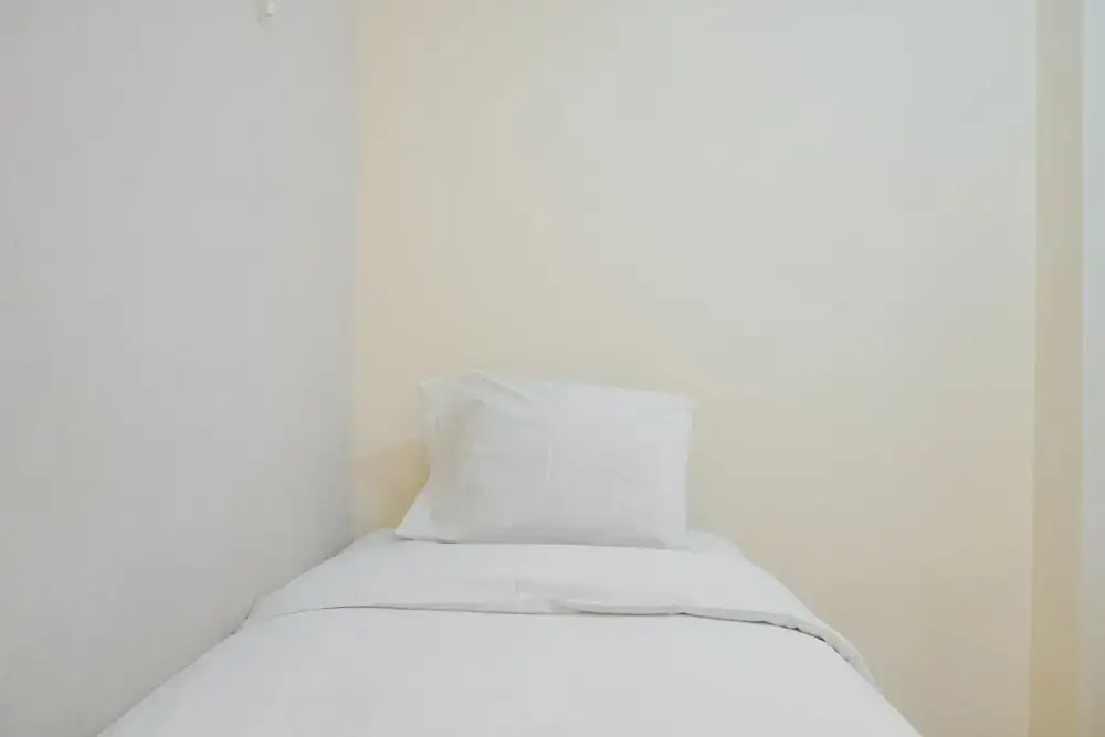 Fully Furnished With Elegant Design 2Br Bassura City Apartment — фото 1