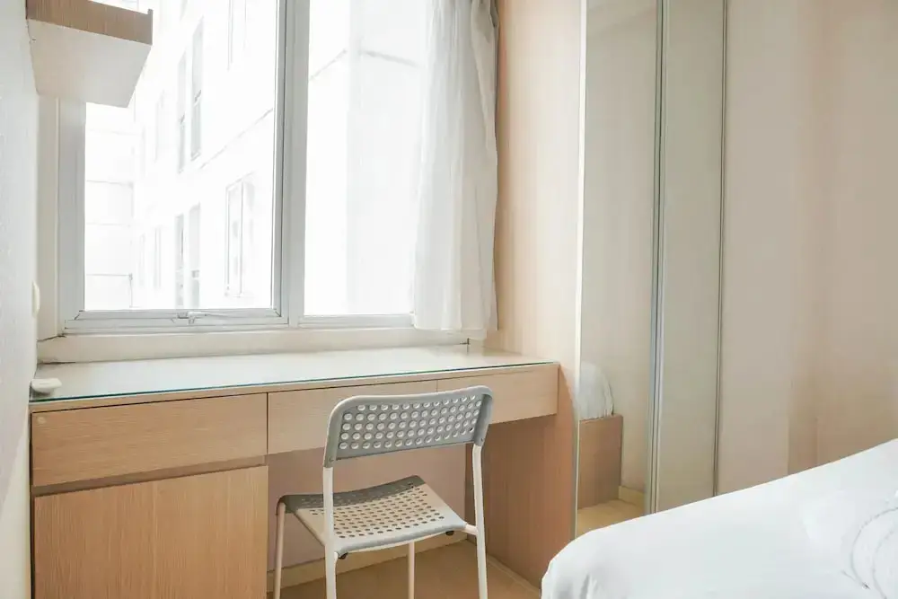 Джакарта: Fully Furnished With Elegant Design 2Br Bassura City Apartment